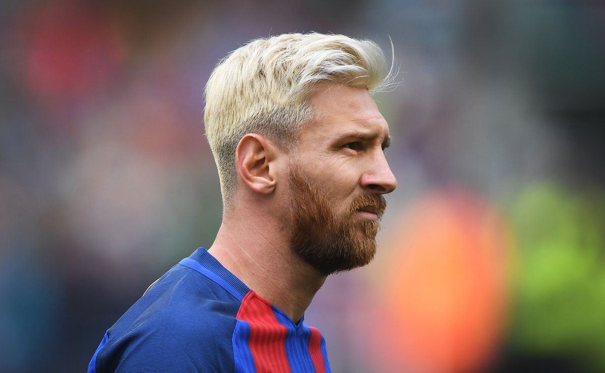 Messi z włosami blond